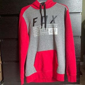 Fox two-toned fleece hoodie. Red and Grey
